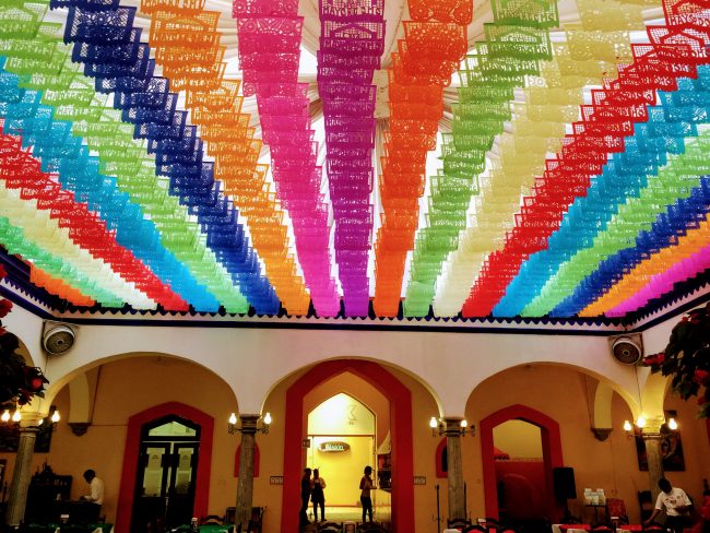 How much bunting to order & papel picado hanging style: FILL THE CEILING - HORIZONTAL ROWS