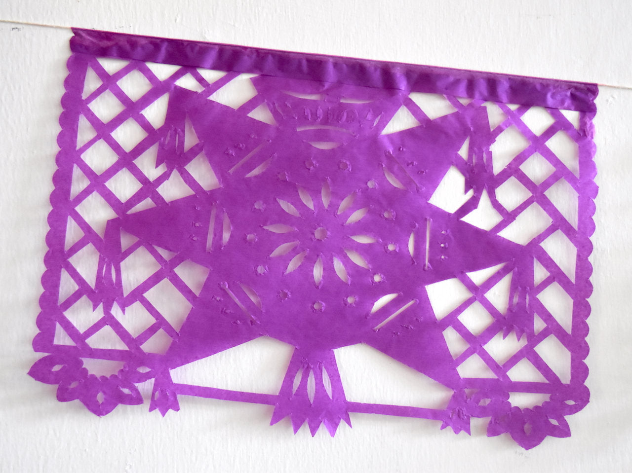 Christmas Papel Picado Bunting Decorations | 1 x 5m / 16ft Long Banner With 10 Medium Flags - ARTMEXICO