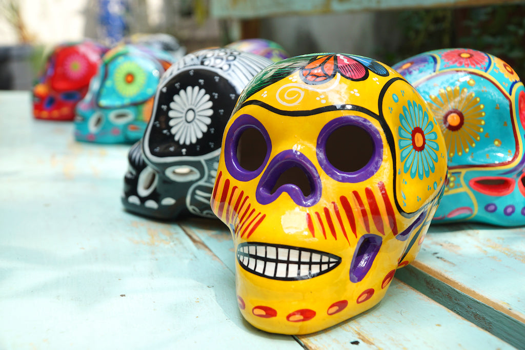 Crânes peints mexicains, lot de 12 crânes de taille moyenne, décorations du Jour des Morts