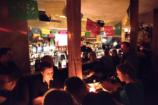 ARTMEXICO Custom Bunting x Sausalitos Bar