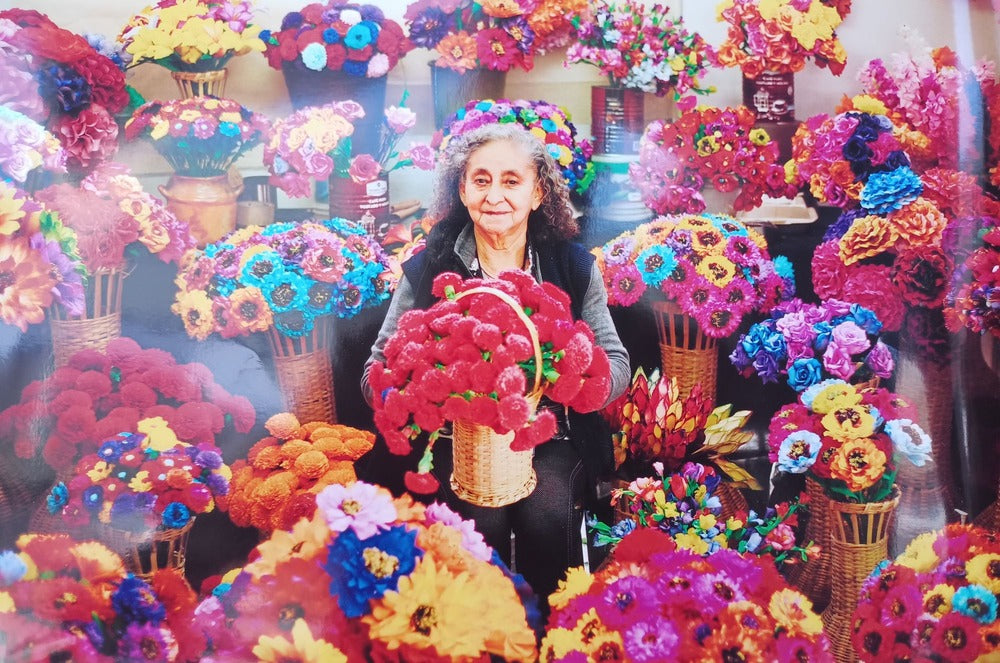 Mexican paper flower artist Carmencita