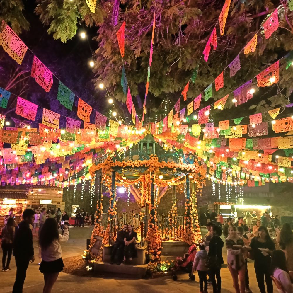 Day of the Dead papel picado plástico waterproof garlands event decor