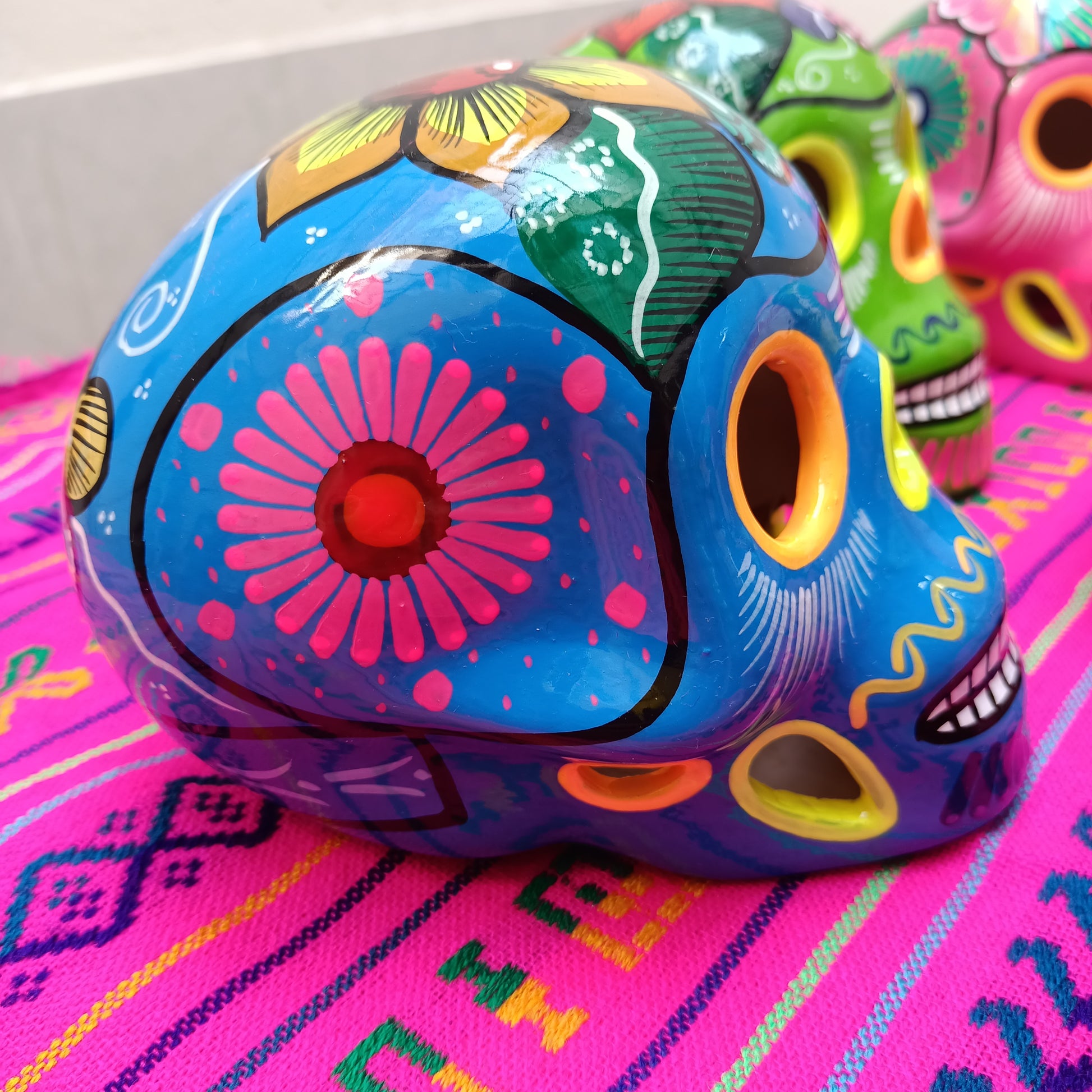 Des dessins colorés de l'art populaire mexicain | Vecteur Gratuite Des dessins colorés de l'art populaire mexicain | Vecteur Gratuite
