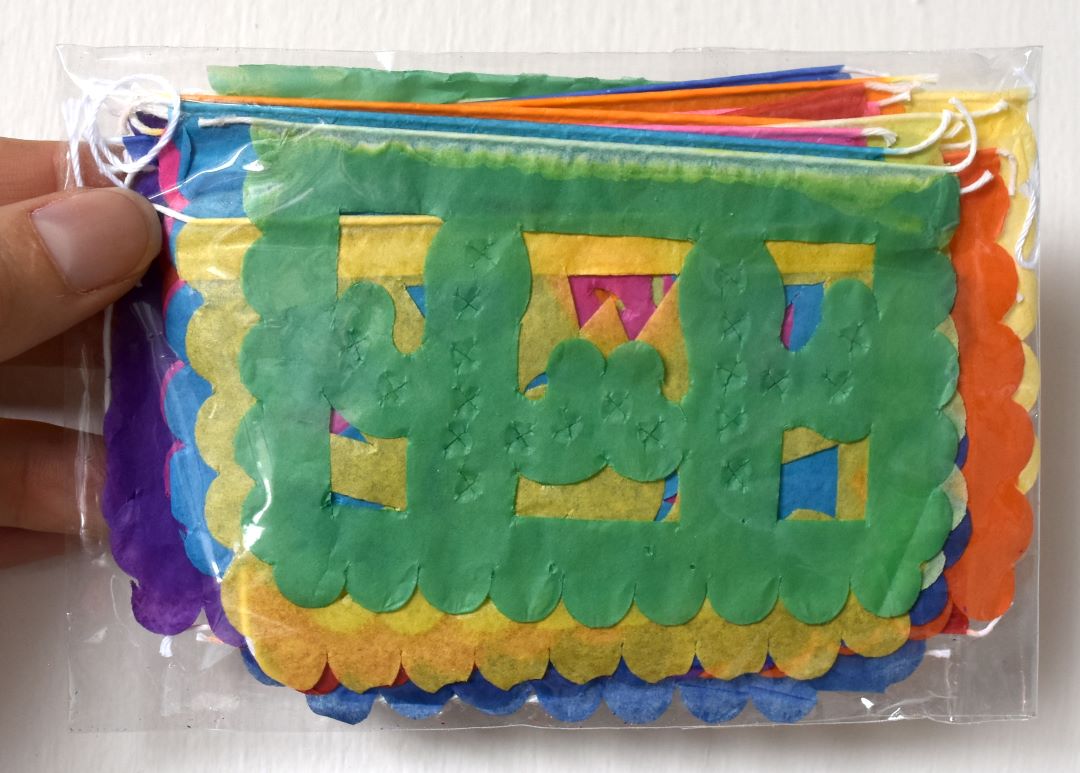 Mini guirlande de papier picado - Décoration pour la maison ou la chambre d'enfant ou pour les sacs de fête