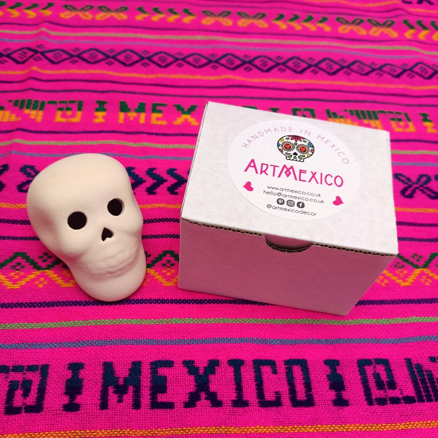 ceramic sugar skulls to paint, with gift box