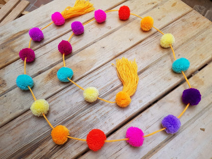 Guirlandes de pompons | 5 guirlandes de pompons multicolores
