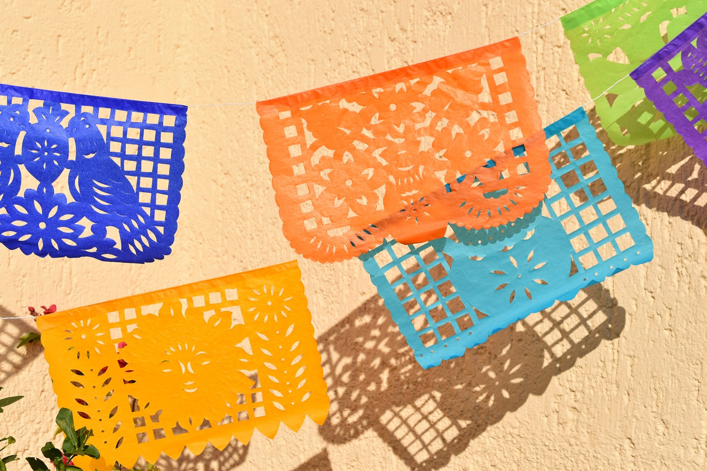 Mexican Bunting | 1 x 4.5 metre / 15 foot Colourful Mexican Paper Banner with 10 Medium Flags - ARTMEXICO