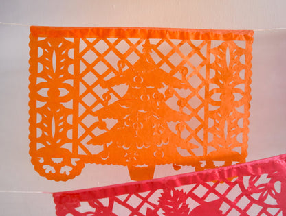 Christmas Papel Picado Bunting Decorations | 1 x 5m / 16ft Long Banner With 10 Medium Flags - ARTMEXICO
