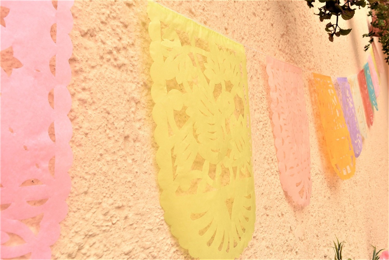 Pretty Pastel Papel Picado Party Bunting | 5m/16.4ft Pastel Colour Bunting with 16 Medium Sized Flags - ARTMEXICO