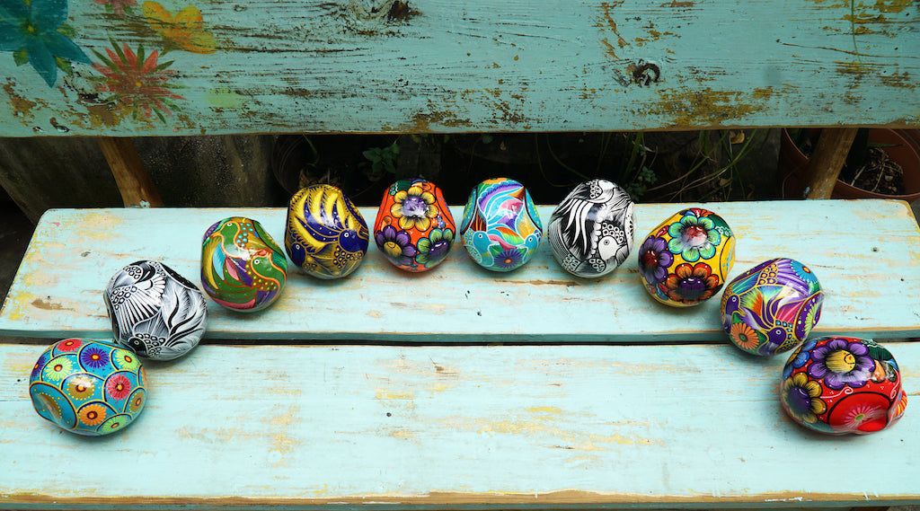 Crânes peints mexicains, lot de 12 crânes de taille moyenne, décorations du Jour des Morts